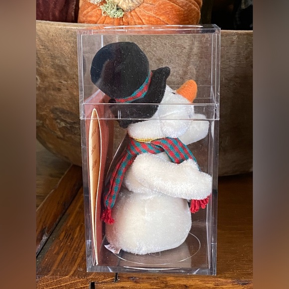 Stuffed Snowman - Picture 5 of 10